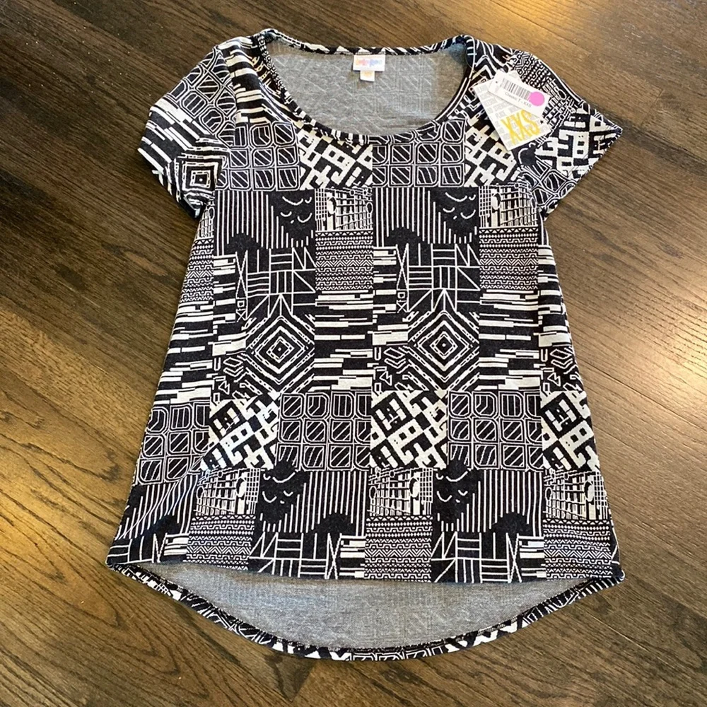 LuLaRoe Classic T Shirt Gray White Geometric XXS NEW NWT